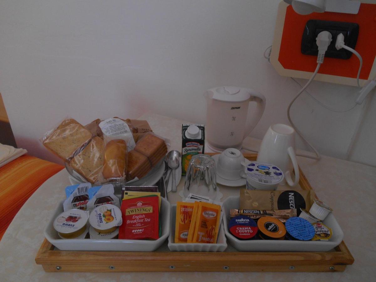 Le Rose Malpensa Bed and Breakfast Busto Arsizio Εξωτερικό φωτογραφία